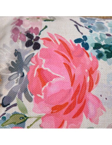 Cojin floral con flecos