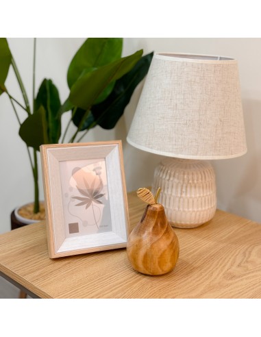 Figura decorativa pera madera
