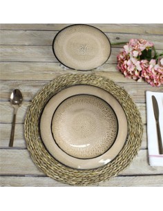 Plato postre beige 21cm...