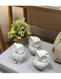 Figura búho desgastado