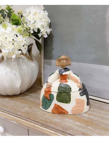 Figura decorativa resina colores Menina